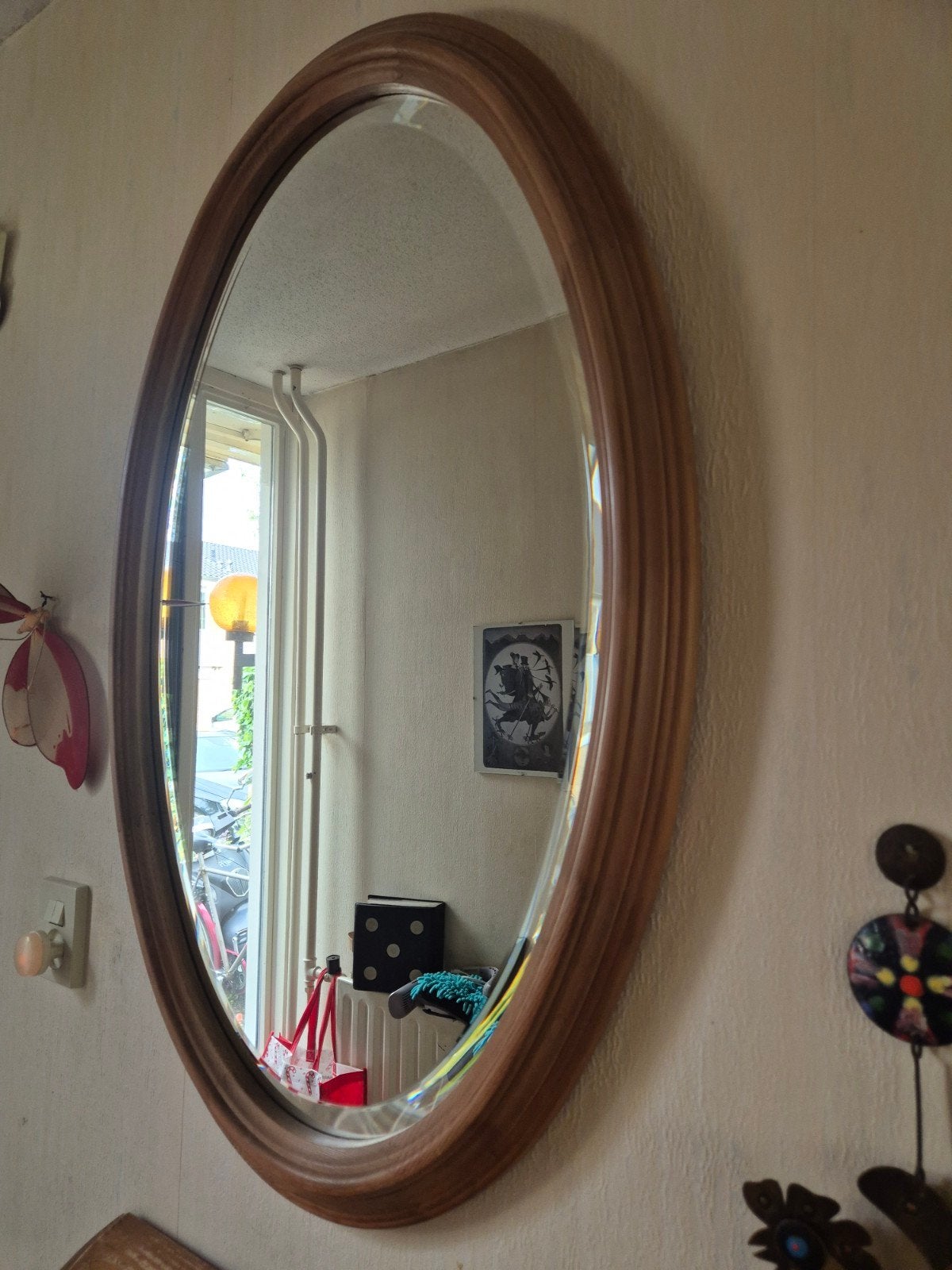 Ovale spiegel met houten lijst - 90x69 cm, Ophalen, Ovaal, 50 tot 75 cm, Minder dan 100 cm