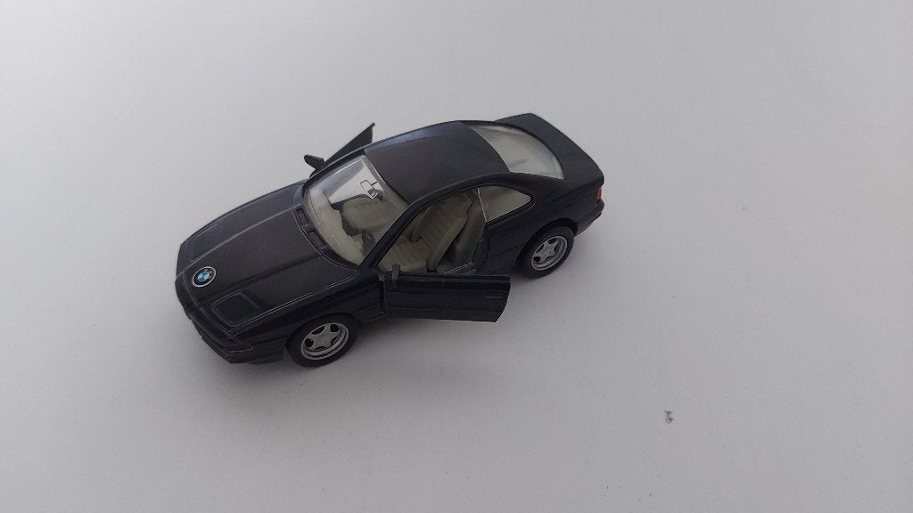 Model auto BMW 850 CSI, Ophalen of Verzenden, Zo goed als nieuw
