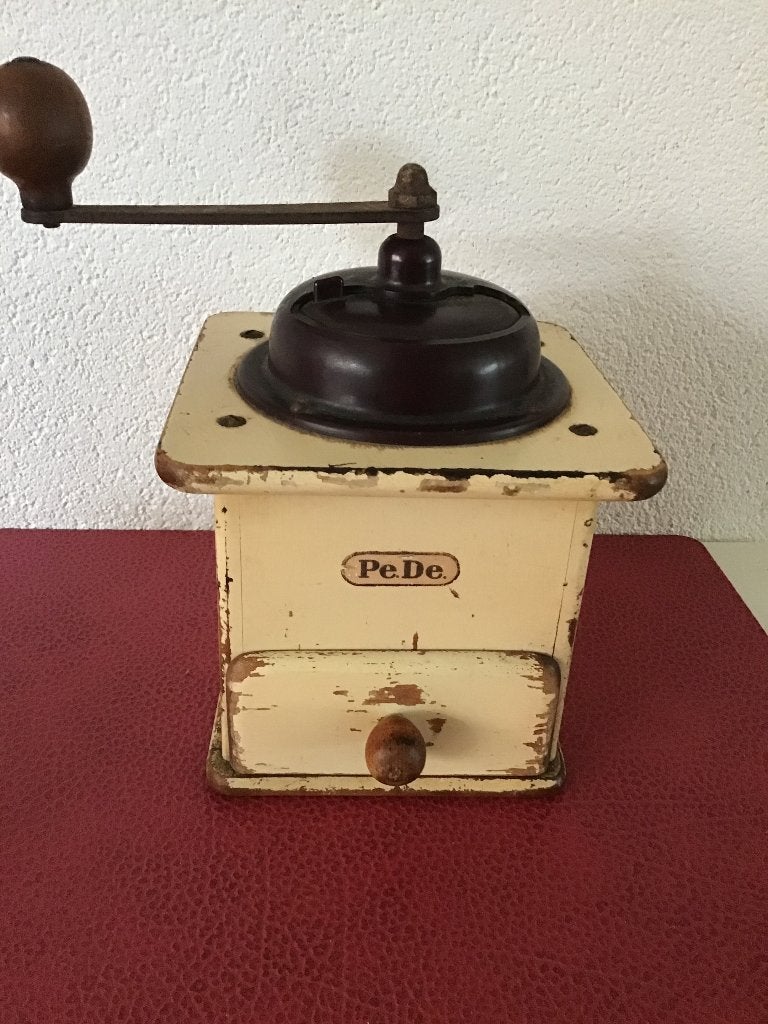 Antieke koffiemolen PeDe, Antiek en Kunst, Ophalen of Verzenden