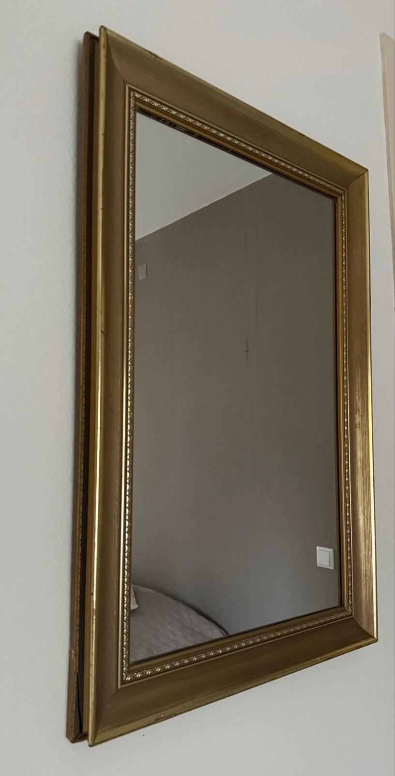 Gouden spiegel met sierlijke lijst, Ophalen, Rechthoekig, 50 tot 100 cm, 100 tot 150 cm