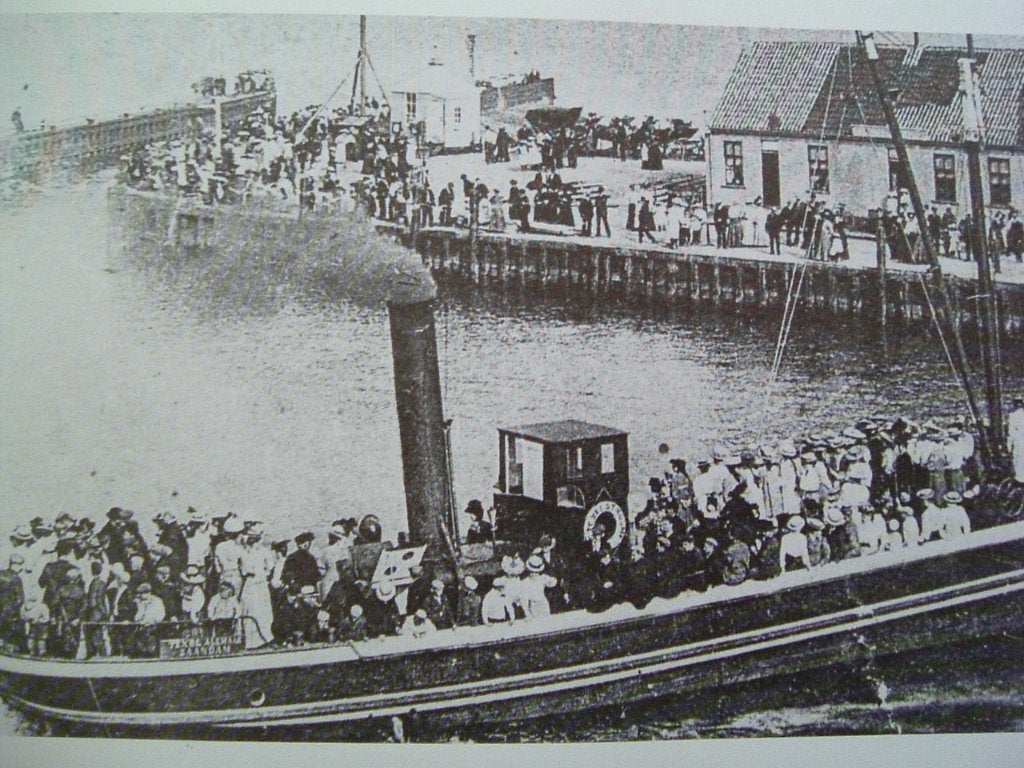 Texelstoom. De stoomvaart op Texel., Boeken, W. Boot, Ophalen of Verzenden, 20e eeuw of later, Gelezen