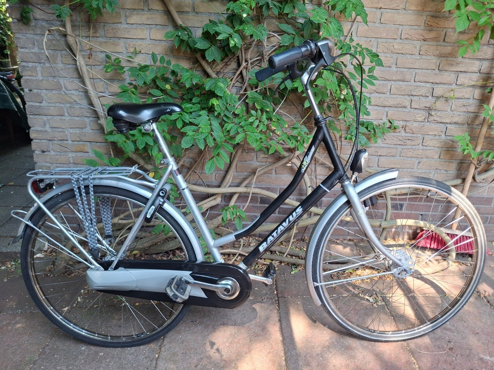 Batavus Monaco Damesfiets 28 inch
Versnellingen, Fietsen en Brommers, Fietsen | Dames | Damesfietsen, Versnellingen, Batavus, Ophalen of Verzenden