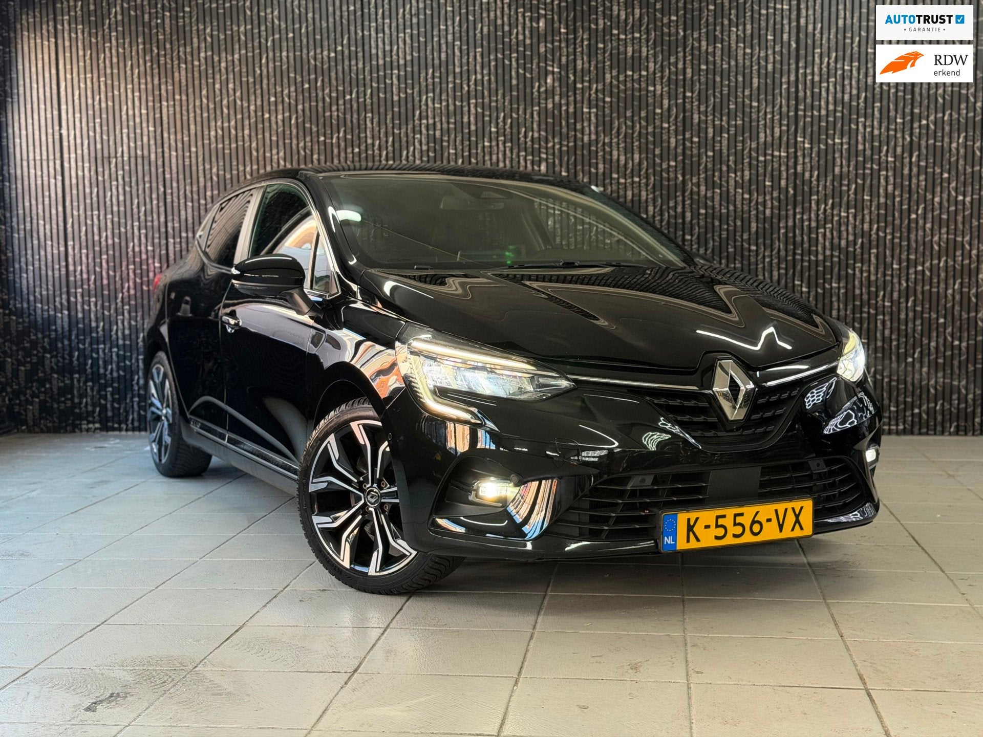 Renault Clio 1.6 E-Tech Hybrid 140 Intens RS line Automaat |, Auto's, Dealer onderhouden, 28 km/l, Gebruikt, Euro 6