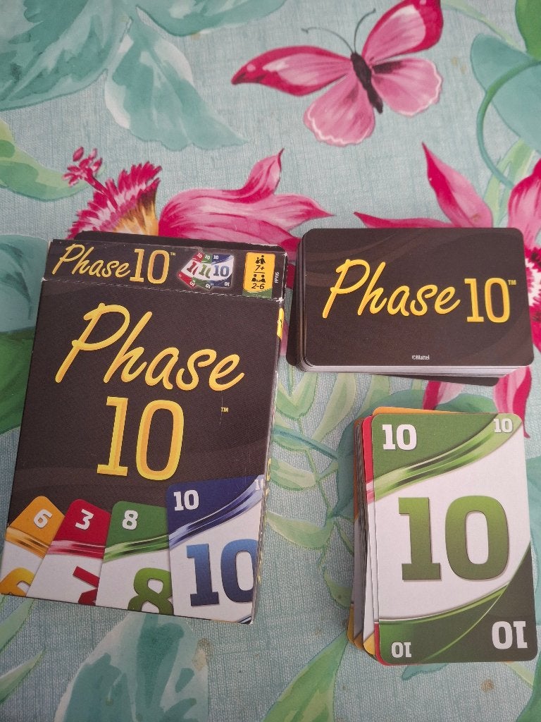 Phase 10, Ophalen of Verzenden, Zo goed als nieuw, Mattel Games