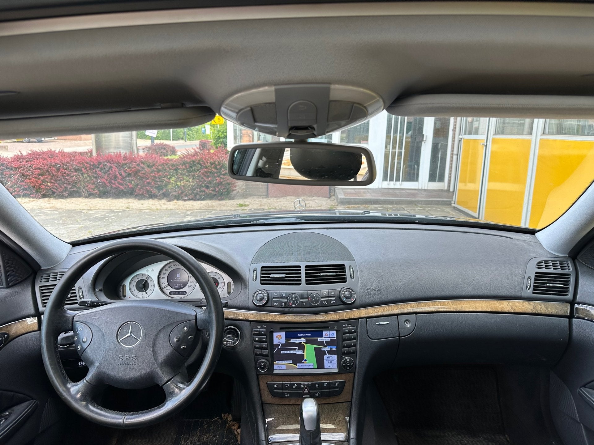 Mercedes-Benz E-klasse Combi 320 Avantgarde 4-Matic AMG / Pa, Auto's, Mercedes-Benz, Automaat, Gebruikt, 1770 kg, Met garantie (alle)