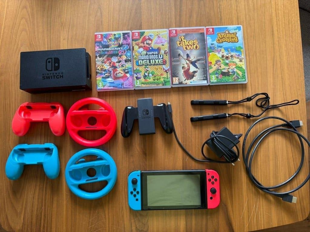 Nintendo Switch + Games, Spelcomputers en Games, Met games, Met 2 controllers, Ophalen of Verzenden, Zo goed als nieuw