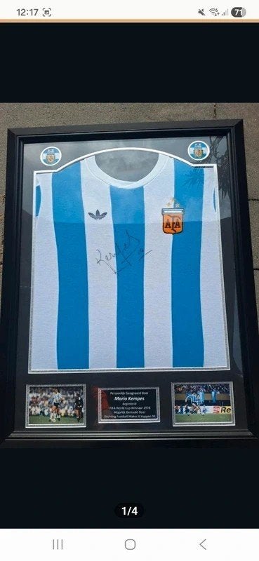Gesigneerd Argentinië shirt Mario Kempes WK-finale, Verzamelen, Ophalen of Verzenden, Zo goed als nieuw, Buitenlandse clubs, Shirt