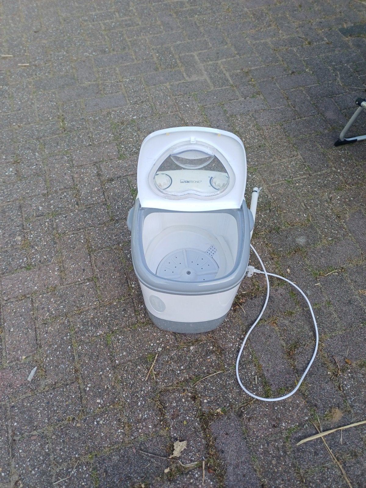 Clatronic Camping Wasmachine - Compact en Draagbaar, Minder dan 4 kg, Ophalen, Minder dan 1200 toeren, Minder dan 85 cm