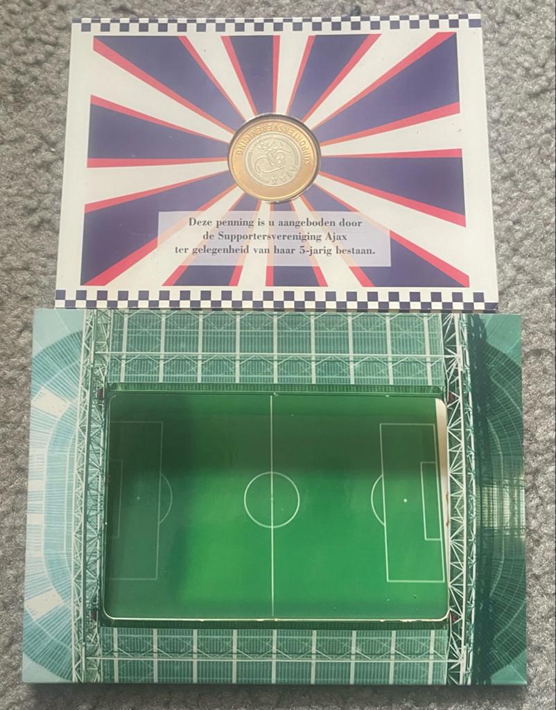 Ajax Supportersvereniging 5-jarig jubileum penning, Ophalen of Verzenden, Zo goed als nieuw