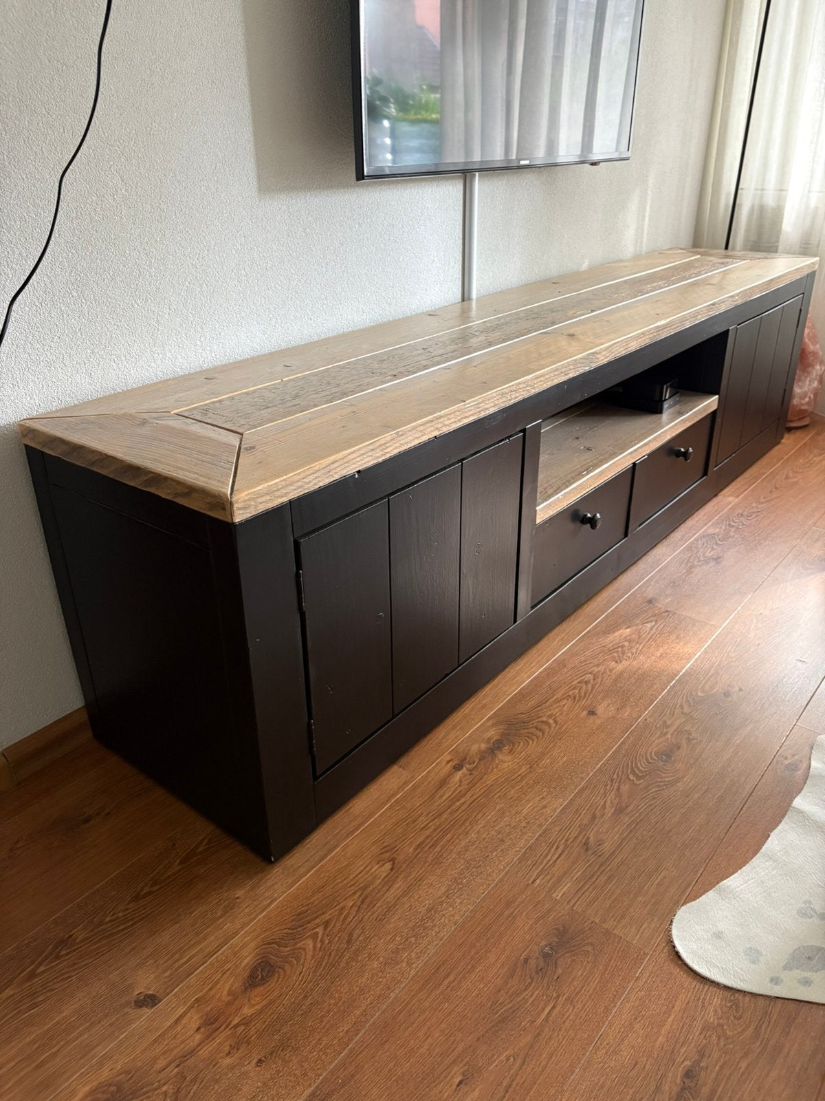 Tv kast + eventueel salontafels, Ophalen, 50 tot 100 cm, Zo goed als nieuw, Minder dan 100 cm