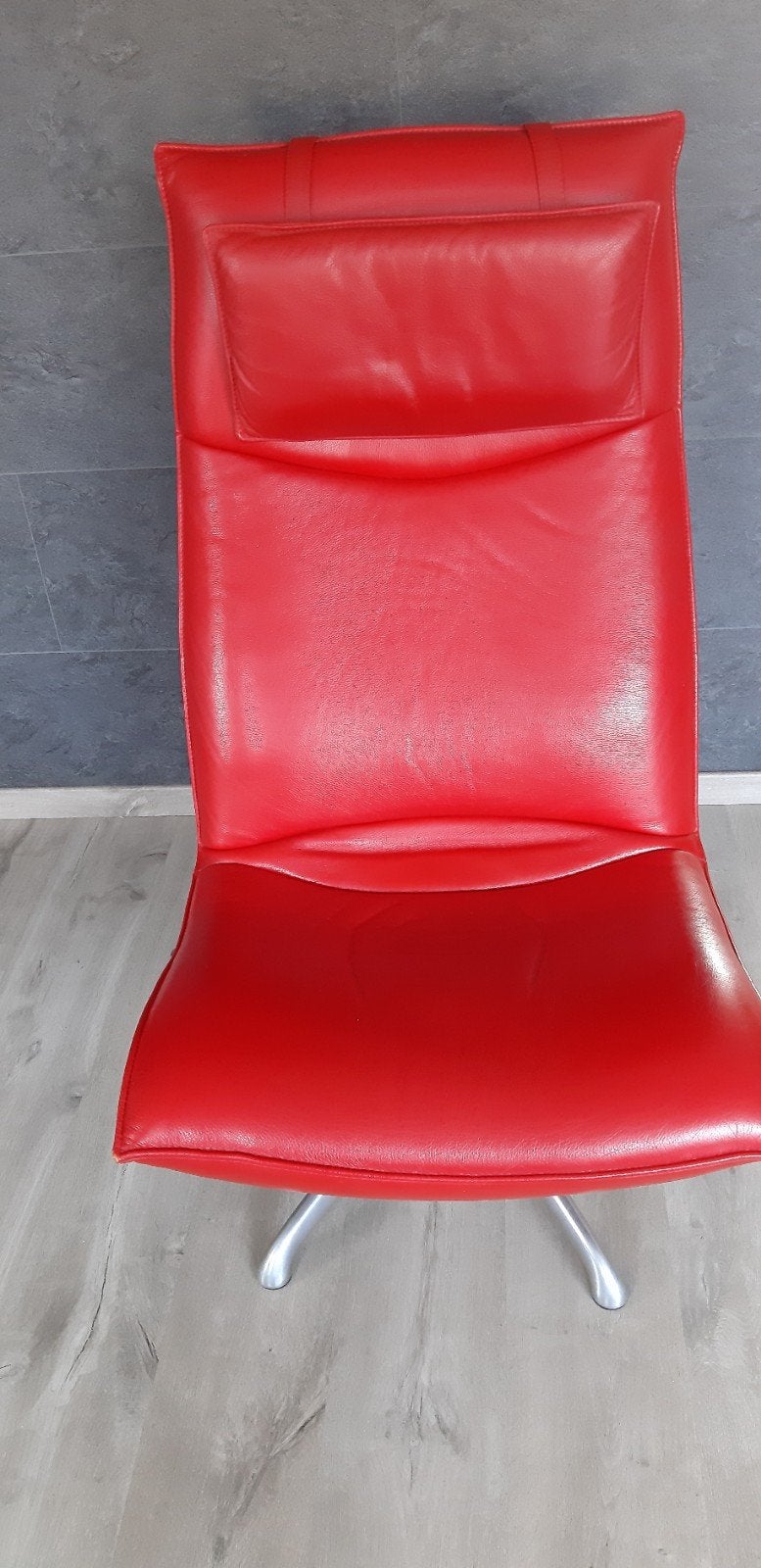 Design Scandinavische stoel fauteuil met hocker rood smile, Ophalen, Zo goed als nieuw, Rood, Eén
