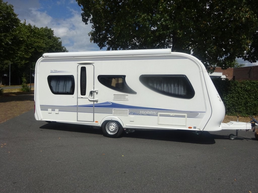 Hobby LaVita 495 UL Met Vaste Luifel+Mover, Rondzit, Hobby, Schokbreker, Bedrijf