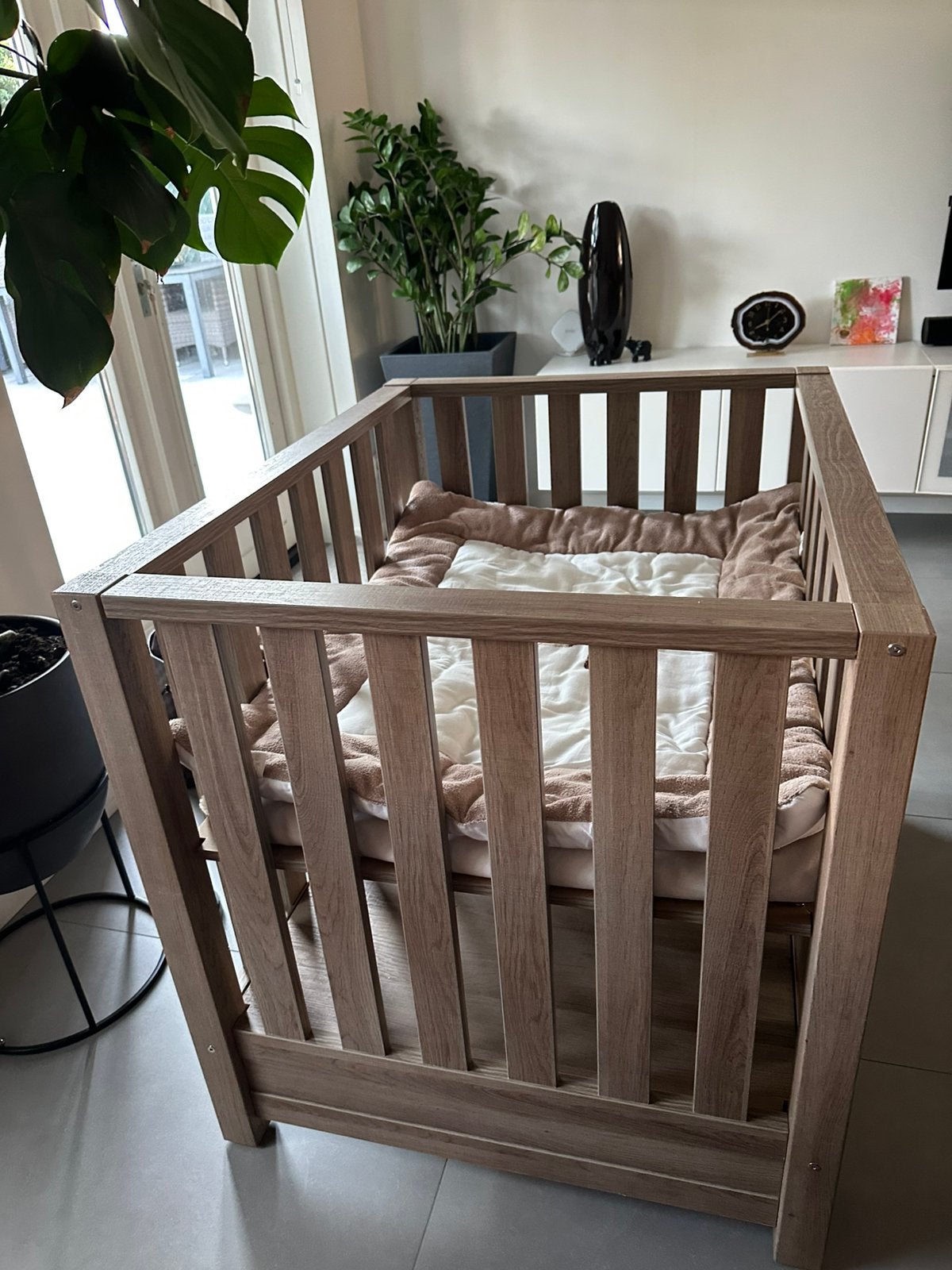 Vierkante baby box, Kinderen en Baby's, Ophalen, Zo goed als nieuw