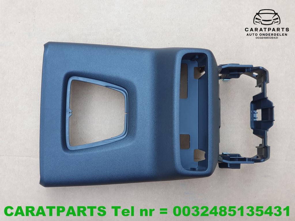 89A864376A Q3 afdekking climatronic Q3 afdekking usb poort, Gebruikt, AUDI AG, Auto-Union-Strasse 1
85045  Ingolstadt, DE, Kundenbetreuung@audi.de