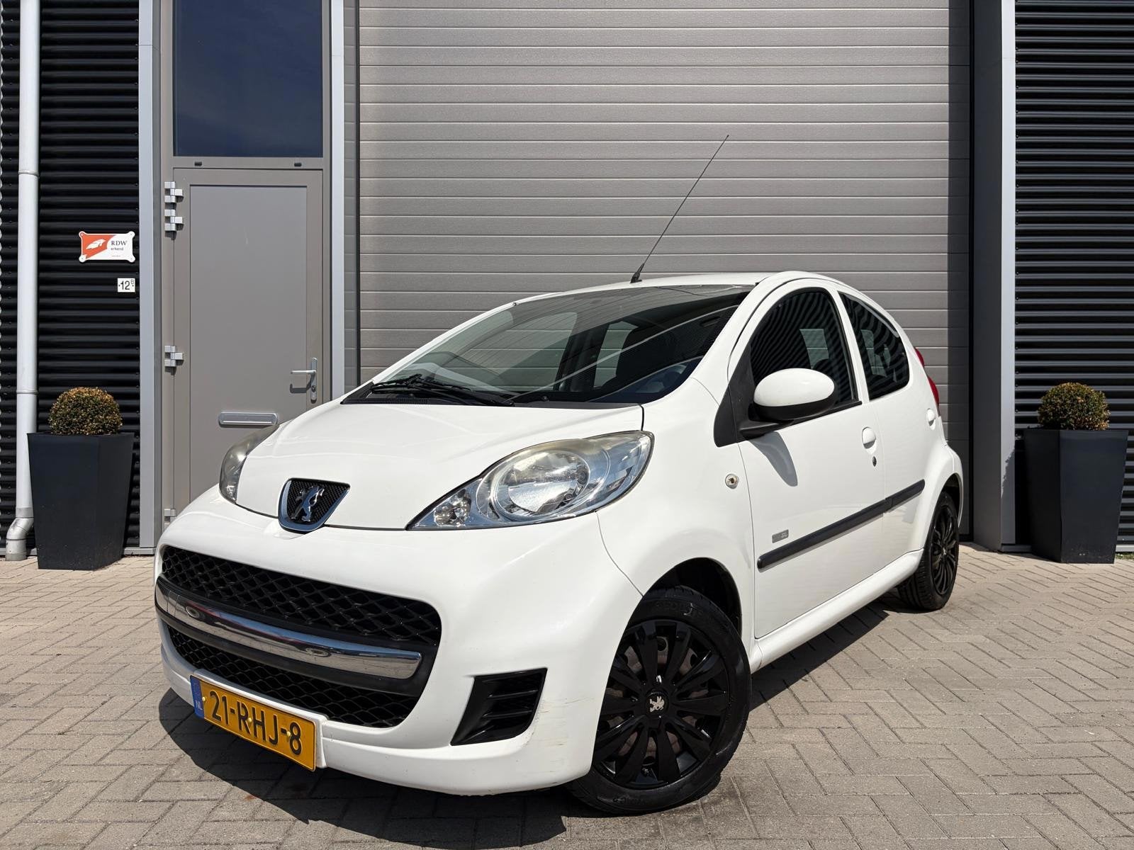 Peugeot 107 1.0-12V XS/80.000 NAP/Airco/2E Eigenaar/Leuke au, Voorwielaandrijving, Euro 5, Stof, Gebruikt