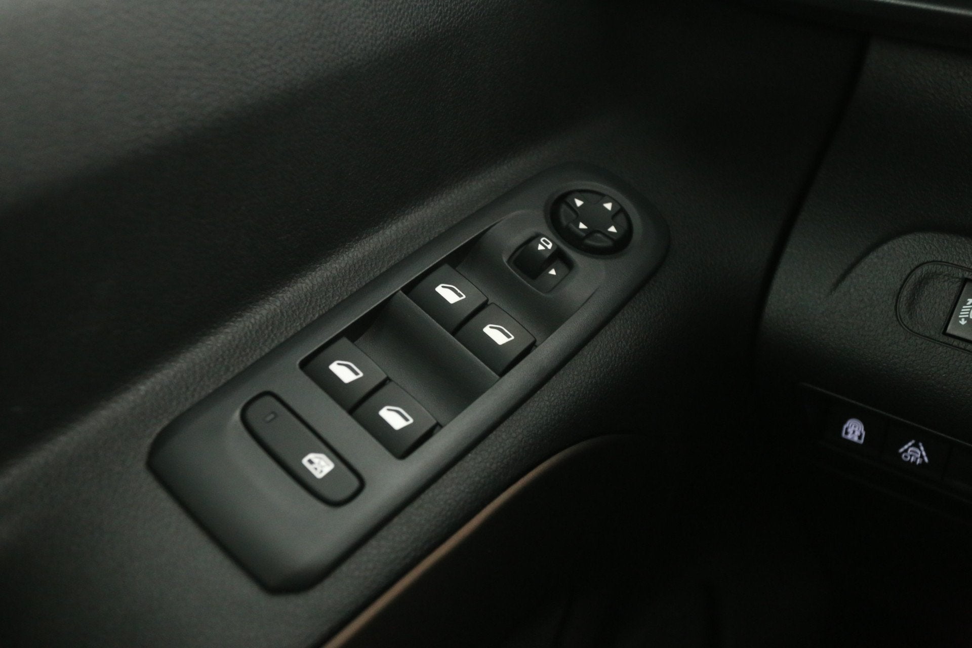 Foto 25 van Peugeot Rifter 1.2 Puretech L2 GT 7p. 131PK | Automaat | Cli