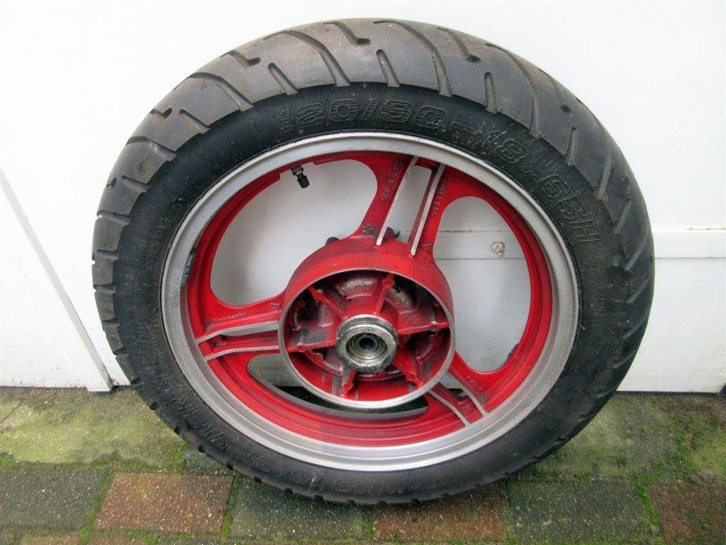 Kawasaki GPz750 achterwiel GPz 750 achter wiel velg Uni Trak, Motoren, Accessoires | Overige, Gebruikt, Ophalen of Verzenden