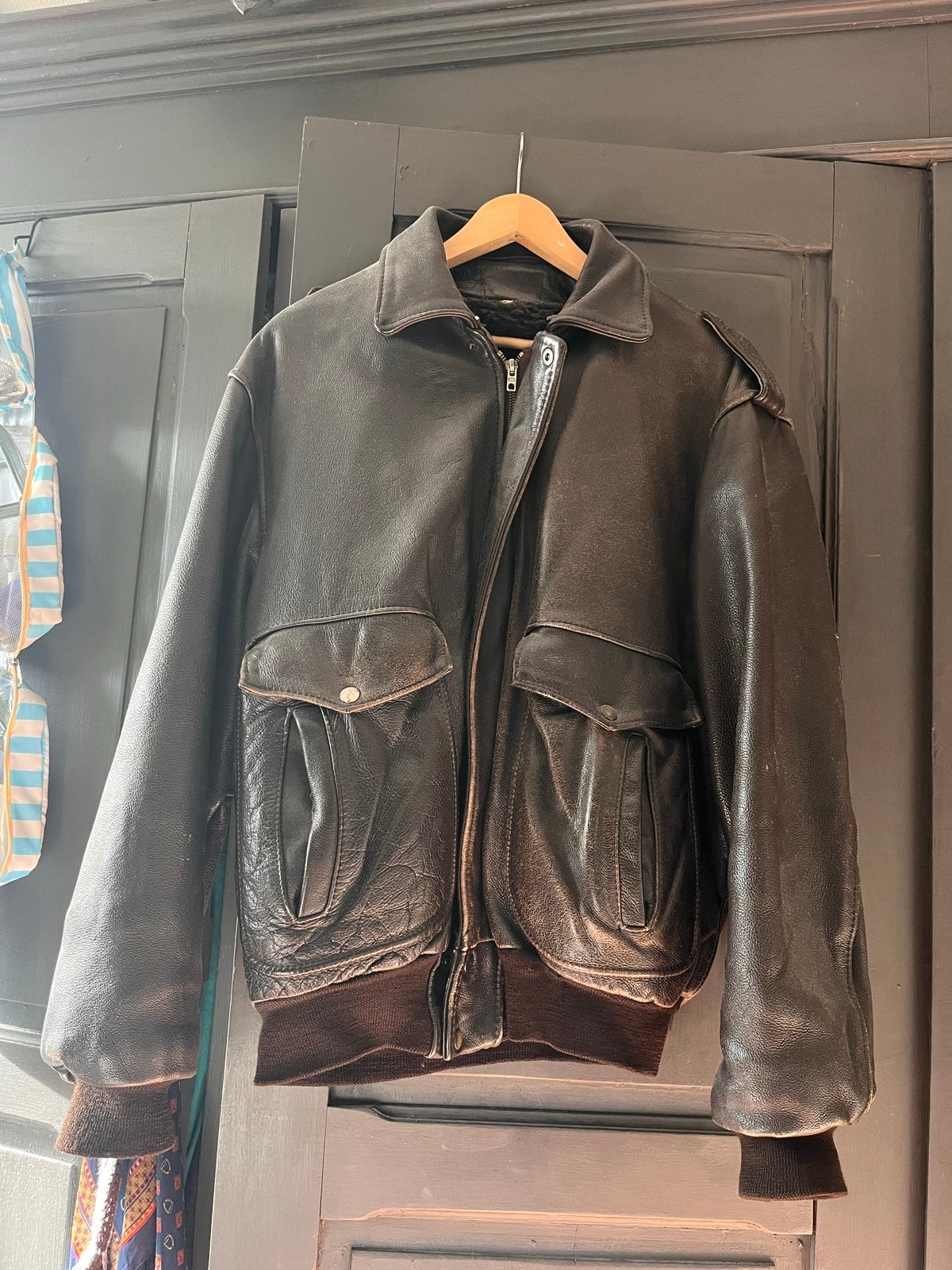 Vintage bruin leren pilotenjack met teddy voering, Kleding | Heren, Ophalen of Verzenden, Gedragen, Overige maten, Bruin