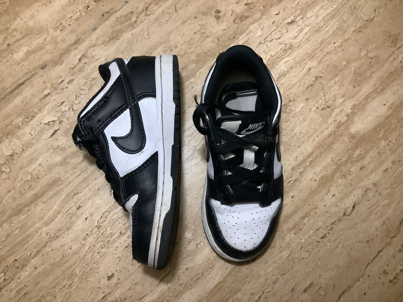 Nike Dunk Low Maat 28, Ophalen of Verzenden, Gebruikt, Jongen of Meisje, Sportschoenen