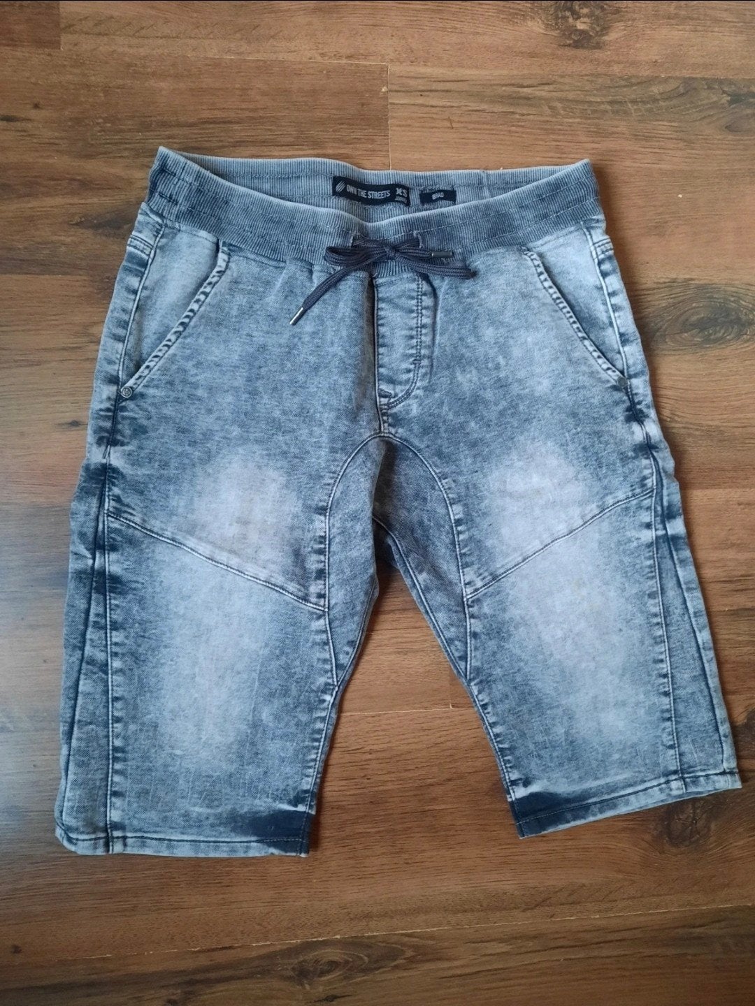 Stoere denim shorts / jogjeans Own the Streets (xs), Kleding | Heren, Spijkerbroeken en Jeans, Onbekend, Ophalen of Verzenden
