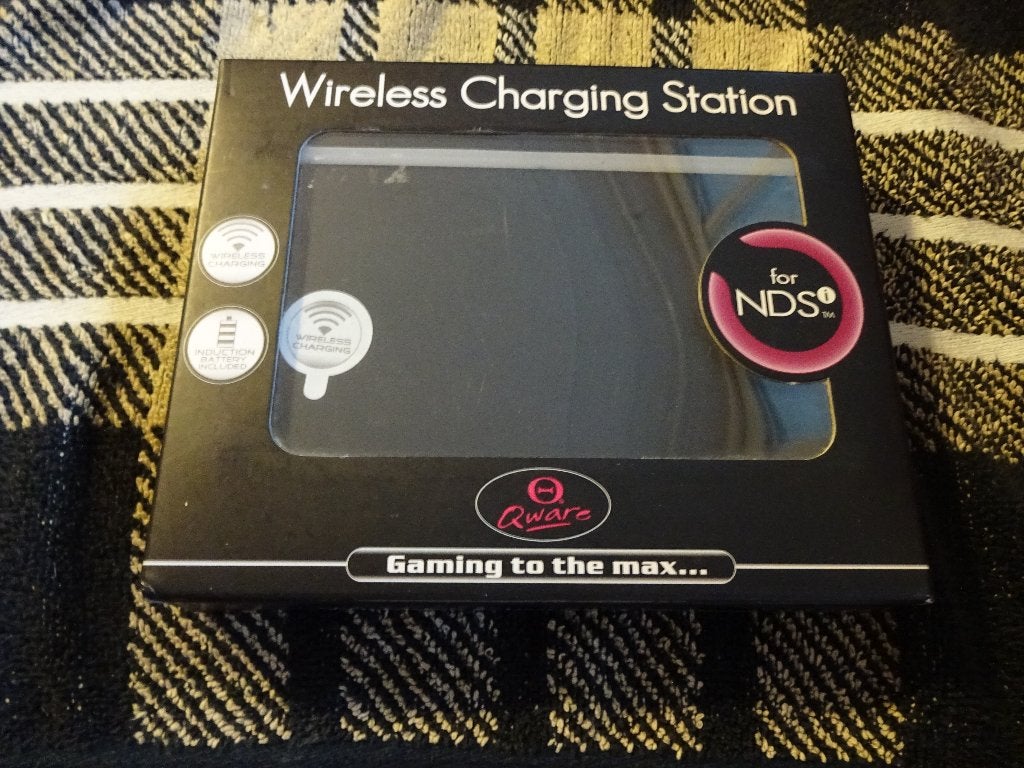 Nintendo DSi Wireless Charging Station , DS, Avontuur en Actie, Online, 1 speler, Nieuw