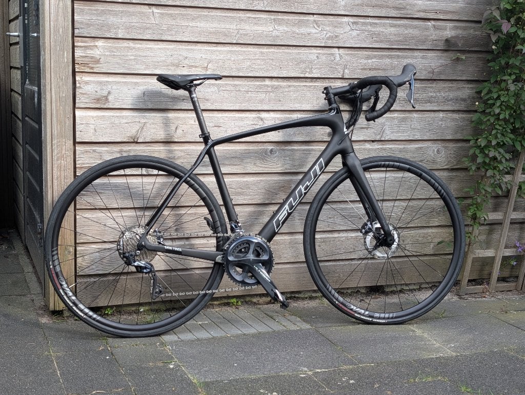 Racefiets Fuji Gran Fondo 1.1 Ultegra 2022 56cm Carbon, 28 inch, Carbon, Zo goed als nieuw, Meer dan 20 versnellingen