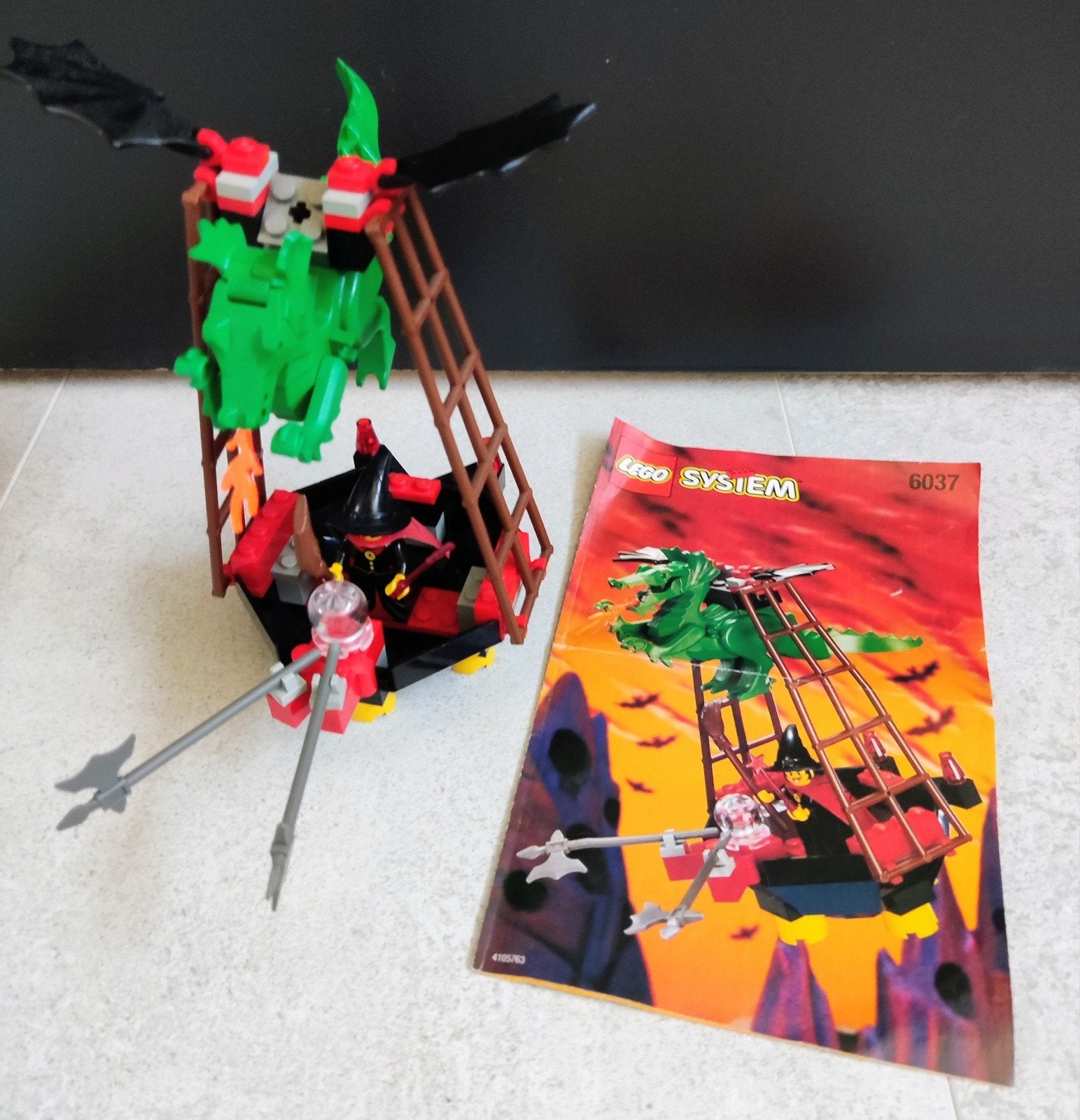 Lego Castle Dragon Wagon (6037) & Wizard's Cart (1736), Gebruikt, Lego, Ophalen of Verzenden, Compleet