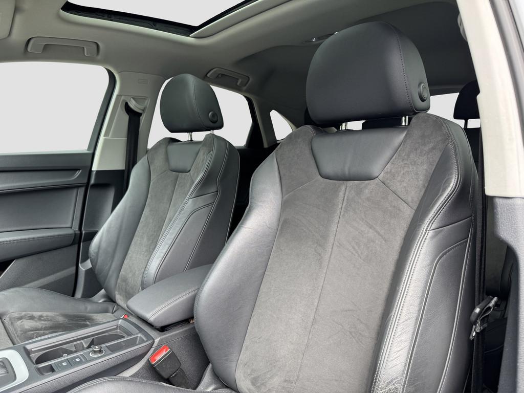 Audi Q3 Sportback 45 TFSI e S-line | Pano | Camera | LED | B, Auto's, Audi, Gebruikt, Met garantie (alle), Hybride Elektrisch/Benzine