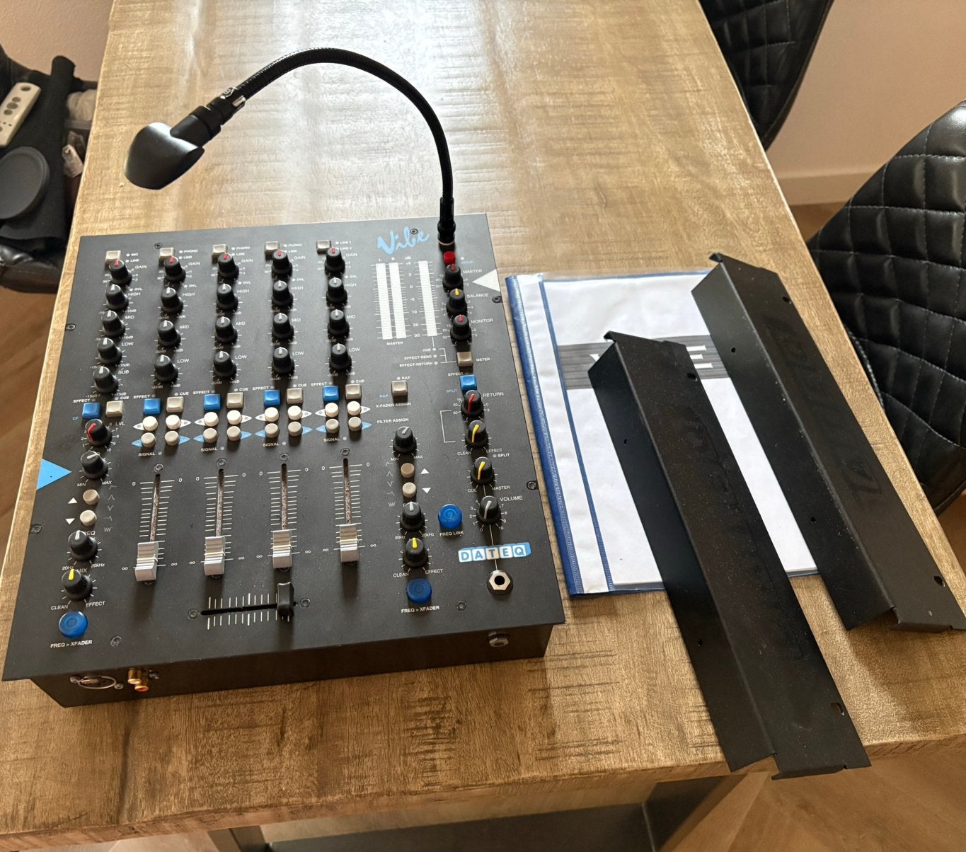Dateq Vibe, Muziek en Instrumenten, Mengpanelen, Ophalen, Gebruikt, 5 tot 10 kanalen, Microfooningang