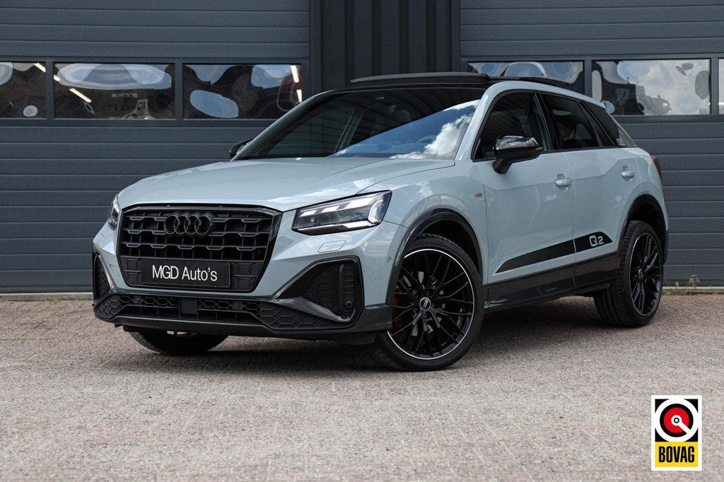 Audi Q2 35 TFSI S-Line |LED-MATRIX|PANO|B&O|KEYLESS|VIRTUAL|, Auto's, Audi, 4 cilinders, Bedrijf, SUV of Terreinwagen, Zilver of Grijs