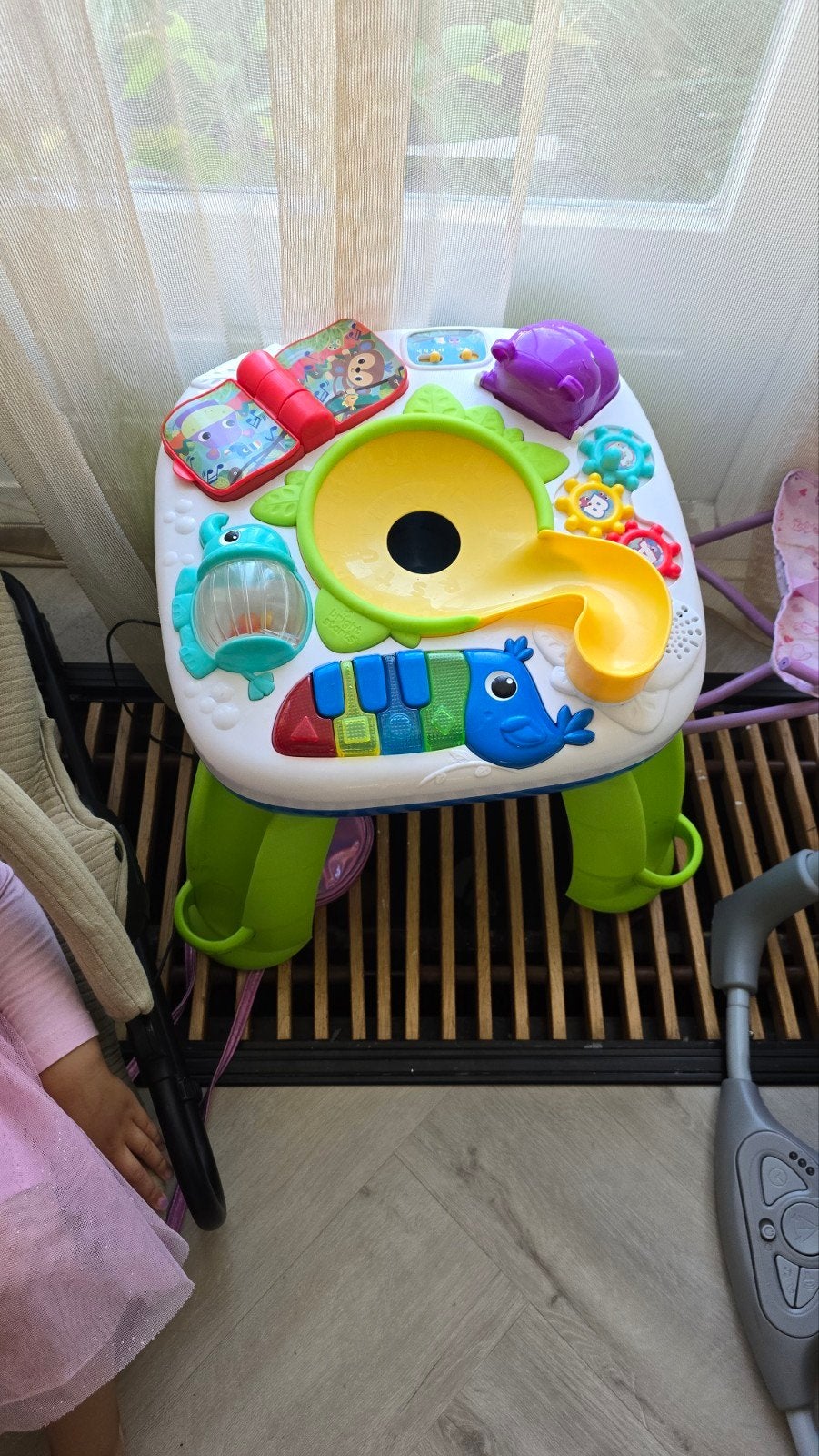 VTech Baby Speeltafel met Geluid en Licht, Ophalen of Verzenden, Zo goed als nieuw, Overige typen, Met licht