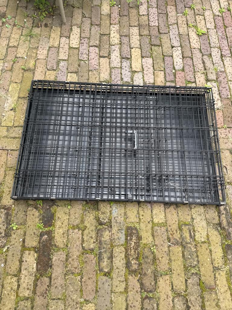 Hondenbench 2 deurs, Dieren en Toebehoren, Ophalen, Zo goed als nieuw, 75 tot 110 cm, 65 tot 100 cm
