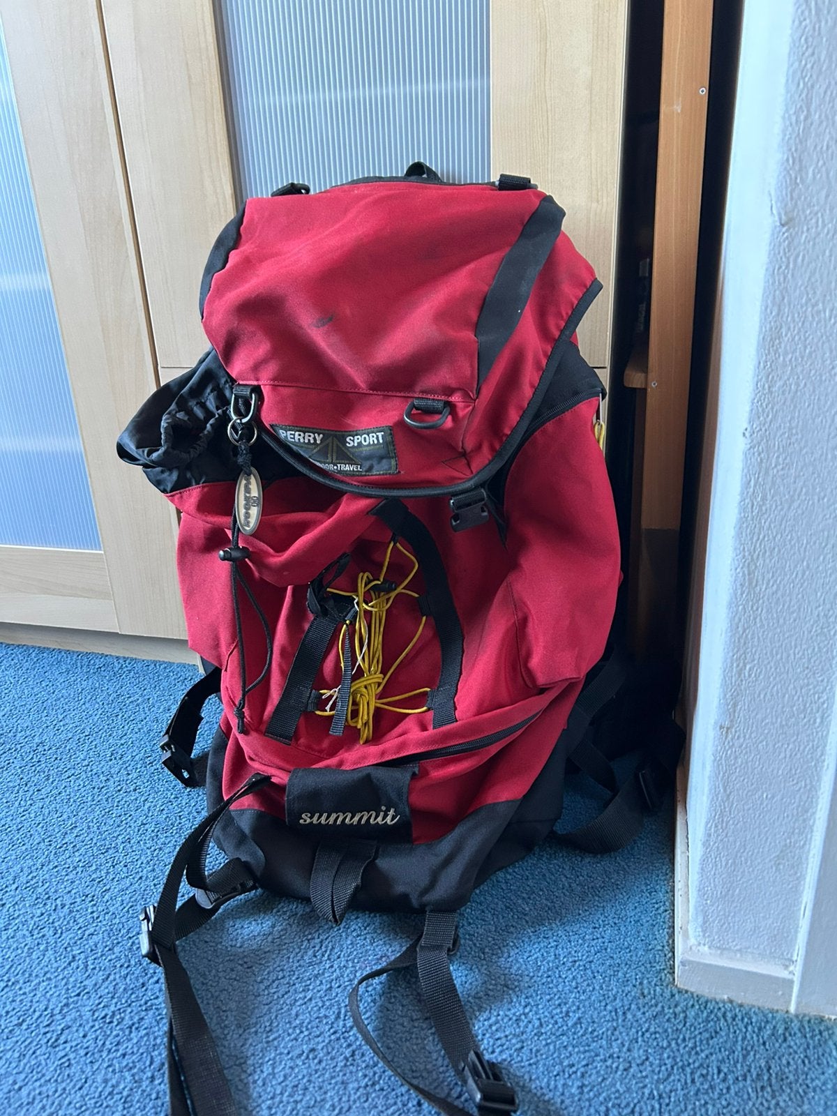 Backpack Perry trekking Summit, Sieraden, Tassen en Uiterlijk, Tassen | Rugtassen, 40 cm of meer, Gebruikt, Trekking, 60 cm of meer