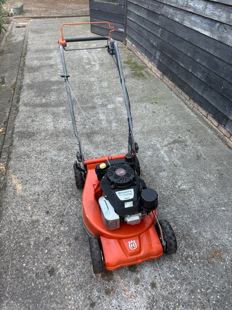 Husqvarna LC 551VBP Benzine Grasmaaier - Krachtig, Ophalen, Cirkelmaaier, Gebruikt, 50 cm of meer