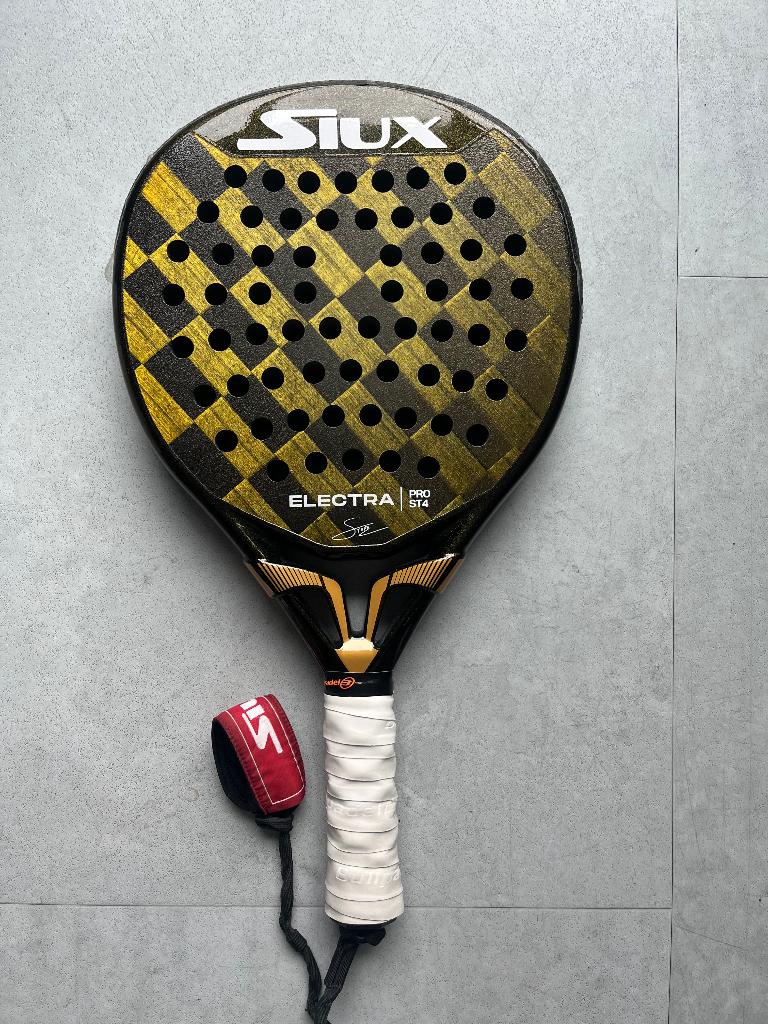Padelracket siux ST4 PRO, Sport en Fitness, Padel, Ophalen, Gebruikt, Padelracket
