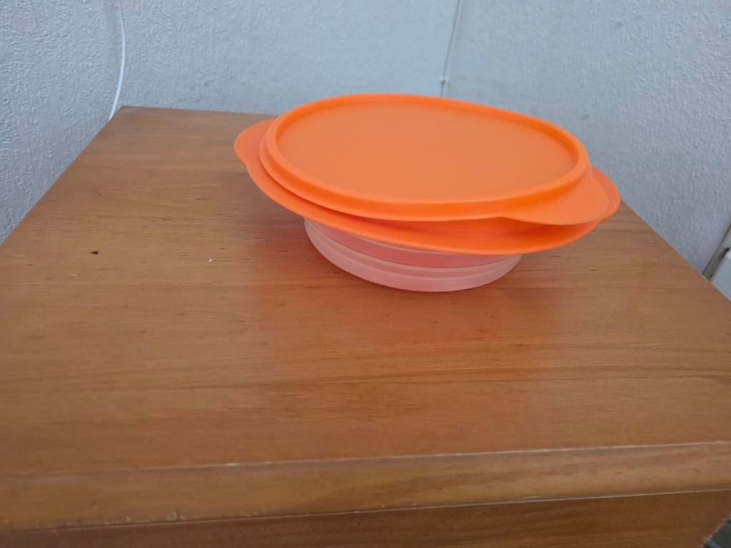 Tupperware opvouwbaar bakje, oranje, Huis en Inrichting, Keuken | Tupperware, Ophalen of Verzenden, Gebruikt, Oranje, Bak of Kom