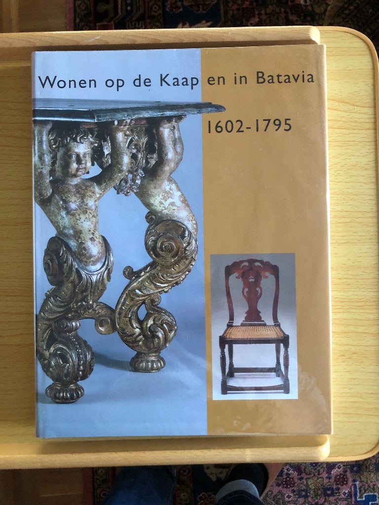 Wonen op de Kaap en in Batavia 1602-1795, Boeken, Ophalen of Verzenden, Zo goed als nieuw, Titus M. Eliëns