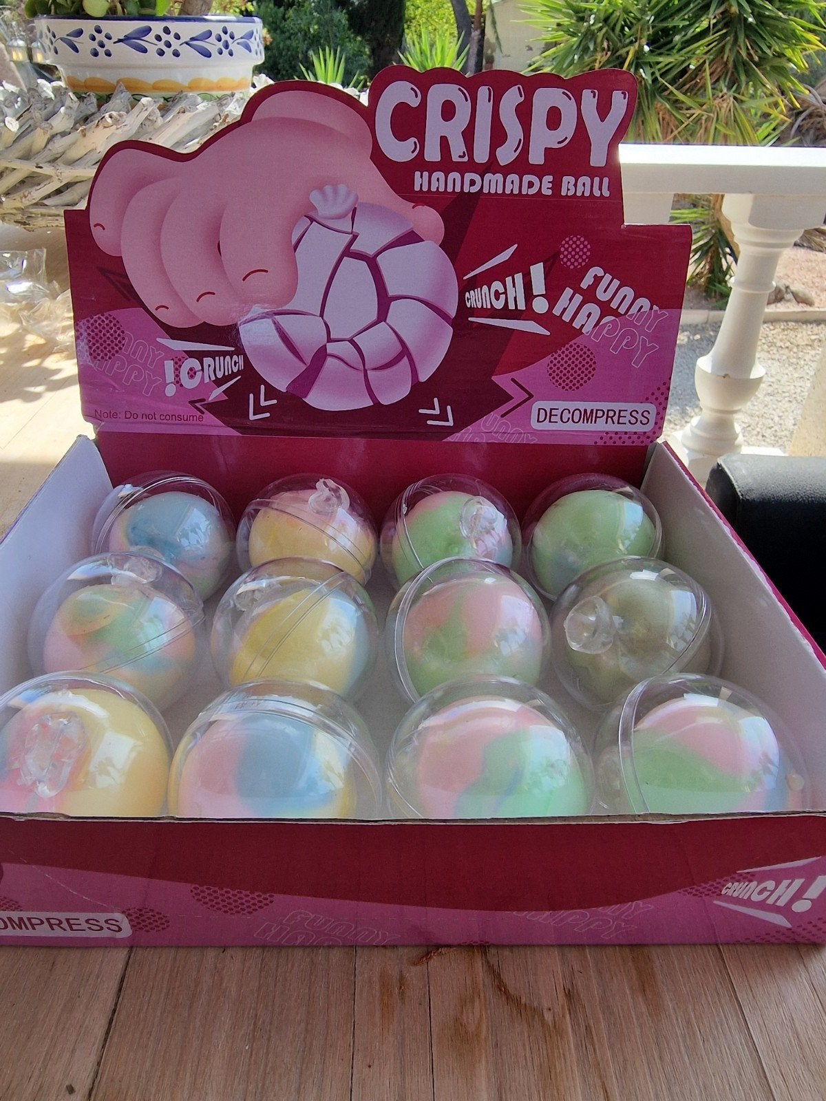 Crispy Handmade Ball - Stressverlichtende Knijpbal, Ophalen, Nieuw, Jongen of Meisje