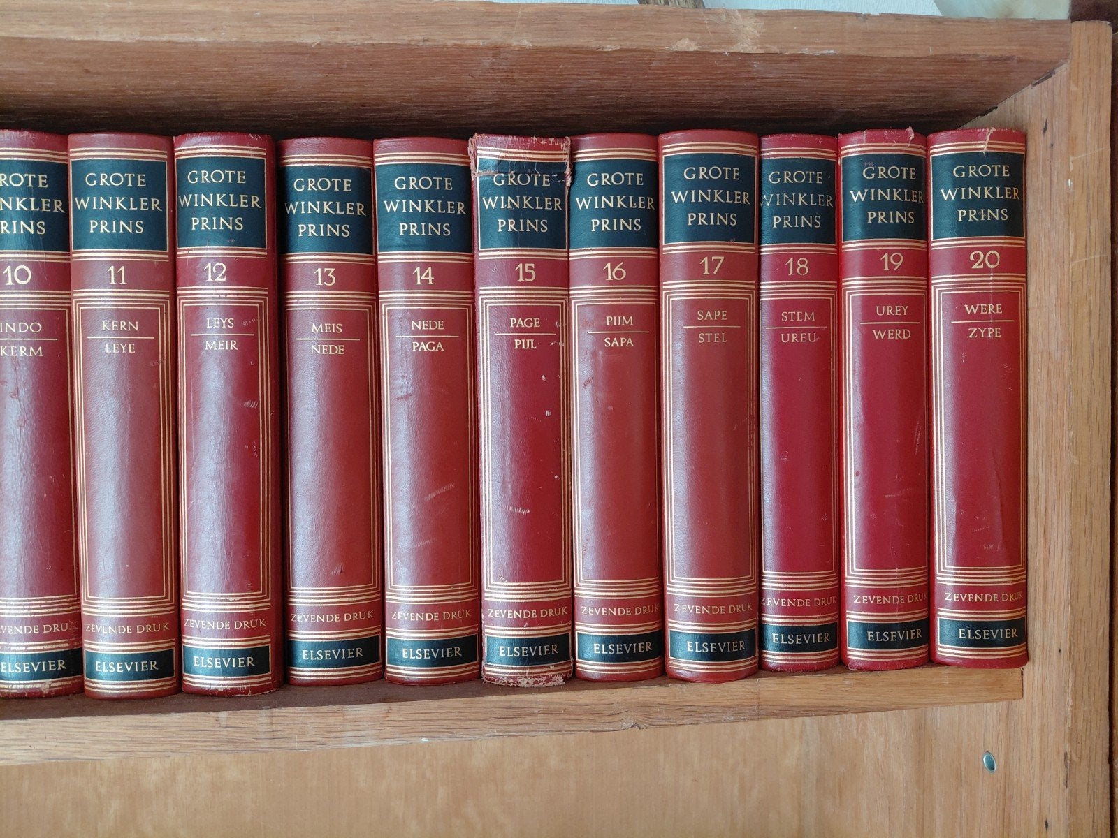 Grote Winkler Prins Encyclopedie 7de druk, Boeken, Ophalen, Zo goed als nieuw, Algemeen