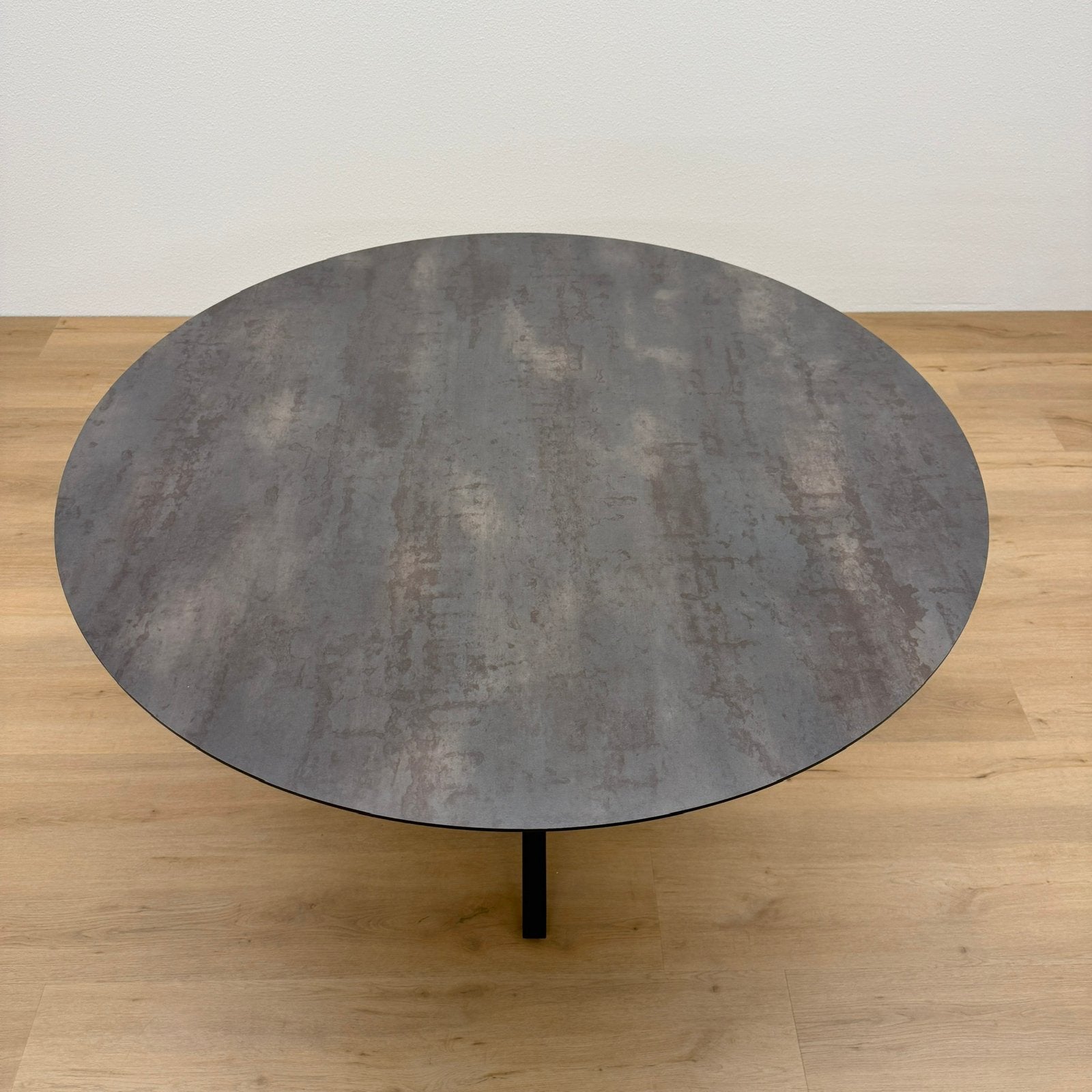 Ronde eettafel 130cm - Donker staal HPL - Direct Leverbaar, Rond, Ophalen of Verzenden, Zo goed als nieuw, Vijf personen of meer