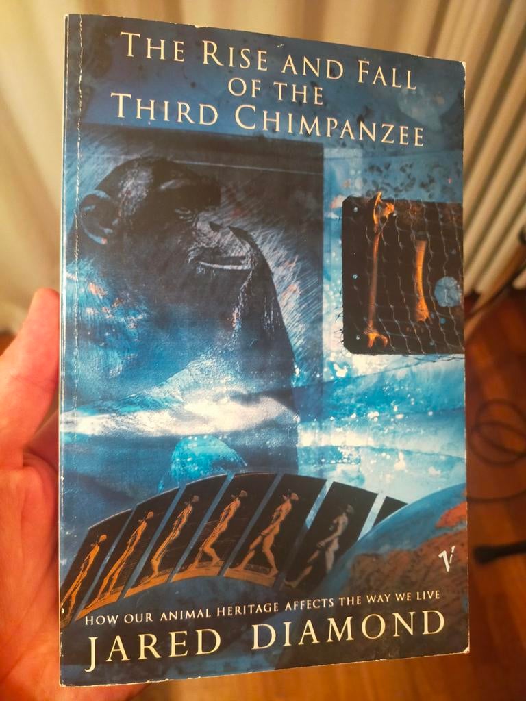 The rise and fall of the third chimpanzee - Jared M. Diamond, Gelezen, Jared Diamond, Ophalen of Verzenden, Fictie