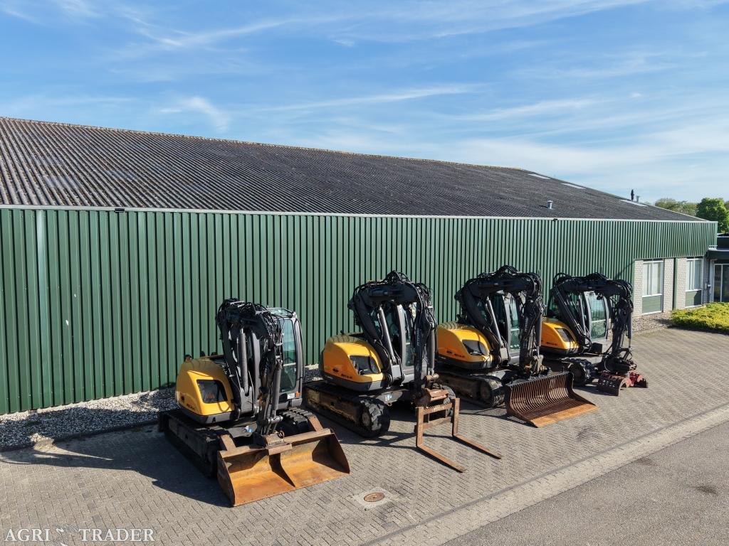 Te Koop Zeer Nette Mecalac Mcr 10 8 6  Bj 2012, Zakelijke goederen, Machines en Bouw | Kranen en Graafmachines, S.g.handelendienstverlening@gmail.com