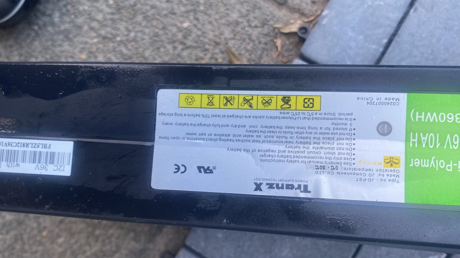 Fiets accu defect, Fietsen en Brommers, Fietsaccessoires | Fietsaccu's, Ophalen of Verzenden, Zo goed als nieuw