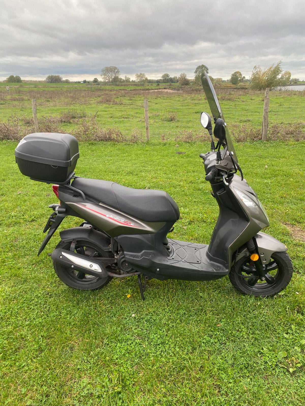 SYM Orbit 2 uit 2021 met weinig kilometers, Ophalen, Gebruikt, Orbit