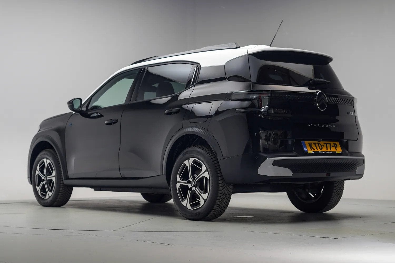 Citroën Ë-C3 Aircross Comfort Range 113 Max 3-Fase [ Navi, Auto's, 0 cilinders, Gebruikt, Leder, SUV of Terreinwagen