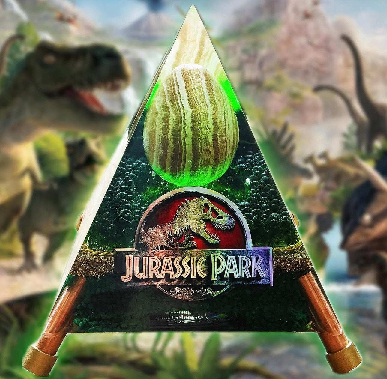 Jurassic park Handgemaakte epoxy piramide, Ophalen of Verzenden, Nieuw