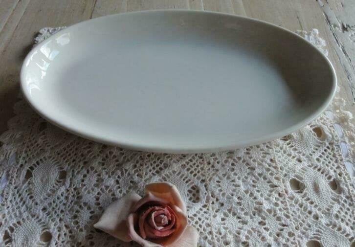 Ovaal creme schaaltje P. Regout Maastricht, Antiek en Kunst, Antiek | Servies los, Ophalen of Verzenden