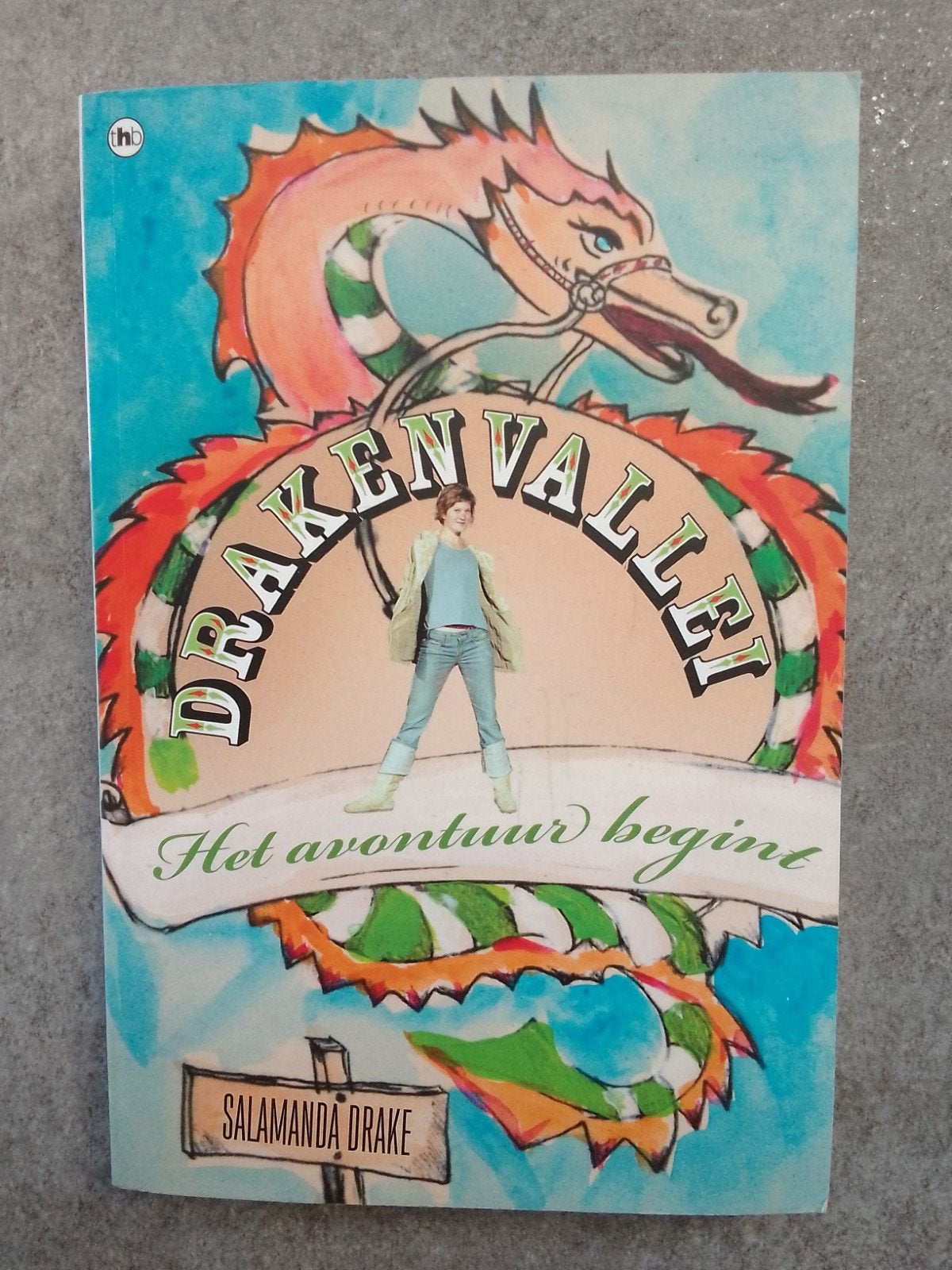 Draken vallei: "Het avontuur begint". Spannend jeugdboek, Ophalen of Verzenden, Zo goed als nieuw, Fictie