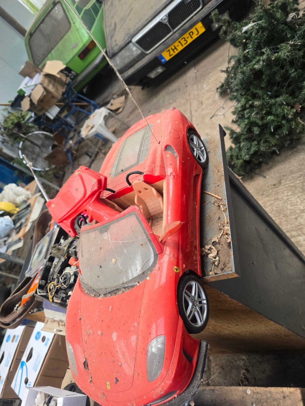 Rode kinderauto Ferrari - Opknapper, Ophalen of Verzenden, Gebruikt