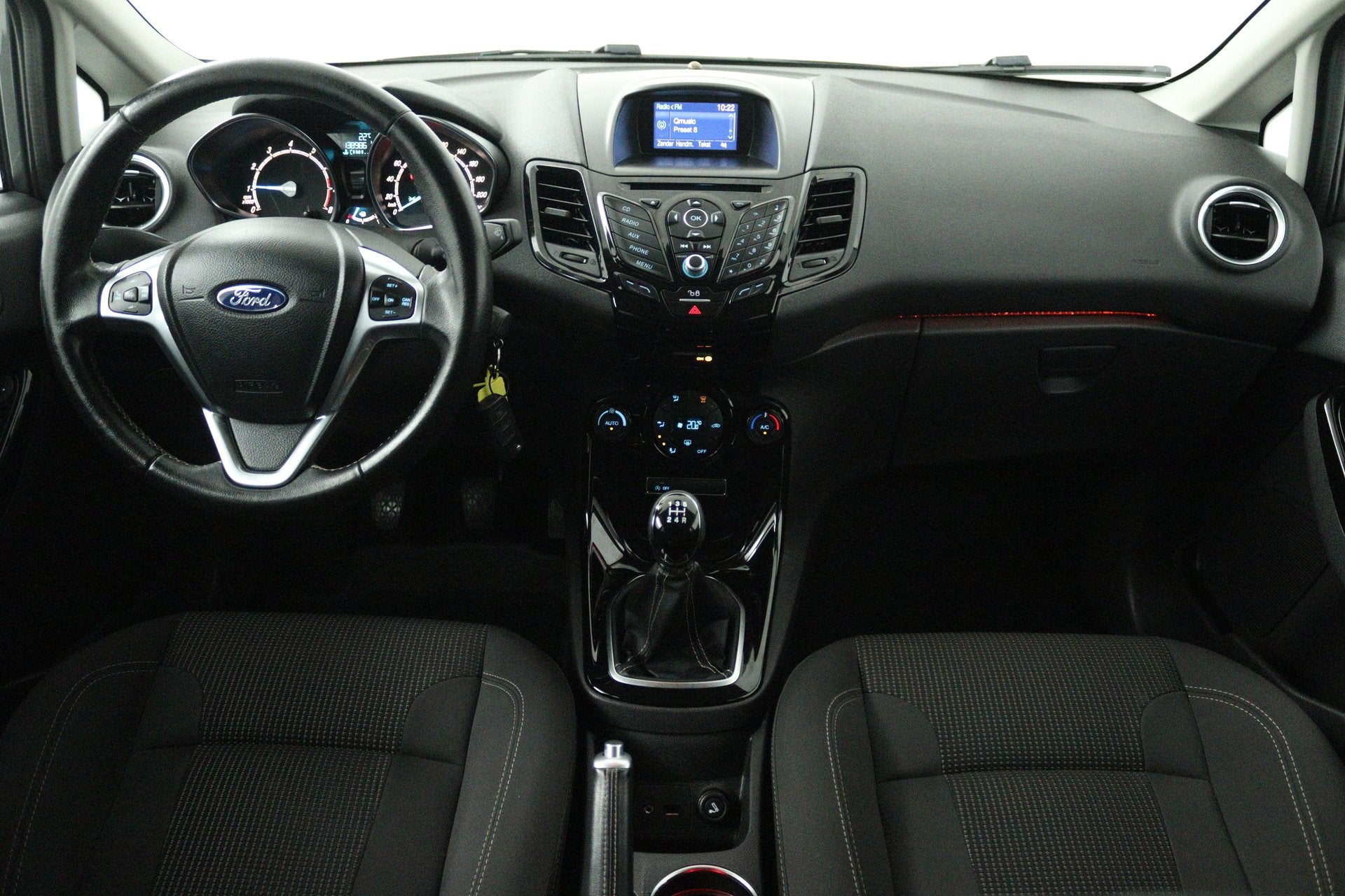 Ford Fiesta 1.0 EcoBoost Candy Blue Edition (CRUISE CONTROL,, Voorwielaandrijving, Verwarmde buitenspiegels, 23 km/l, Bedrijf